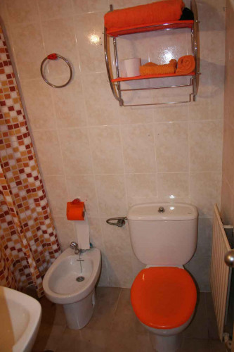 Neat studio flat next near Facultad de Derecho