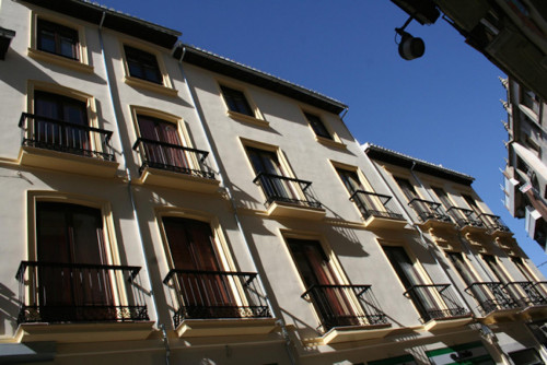 Neat studio flat next near Facultad de Derecho - Gallery - 13