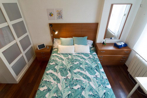Super cool single bedroom in Santutxu - Gallery - 19