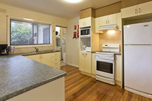 Retro House - Gallery - 11