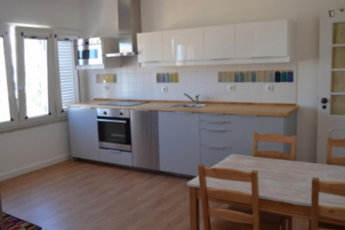 Homely 1-bedroom apartment in sunny Estoril  - Gallery -  5