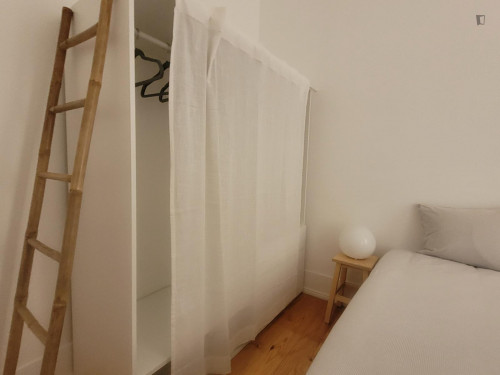 Cosy and luminous 1-bedroom apartment near IST