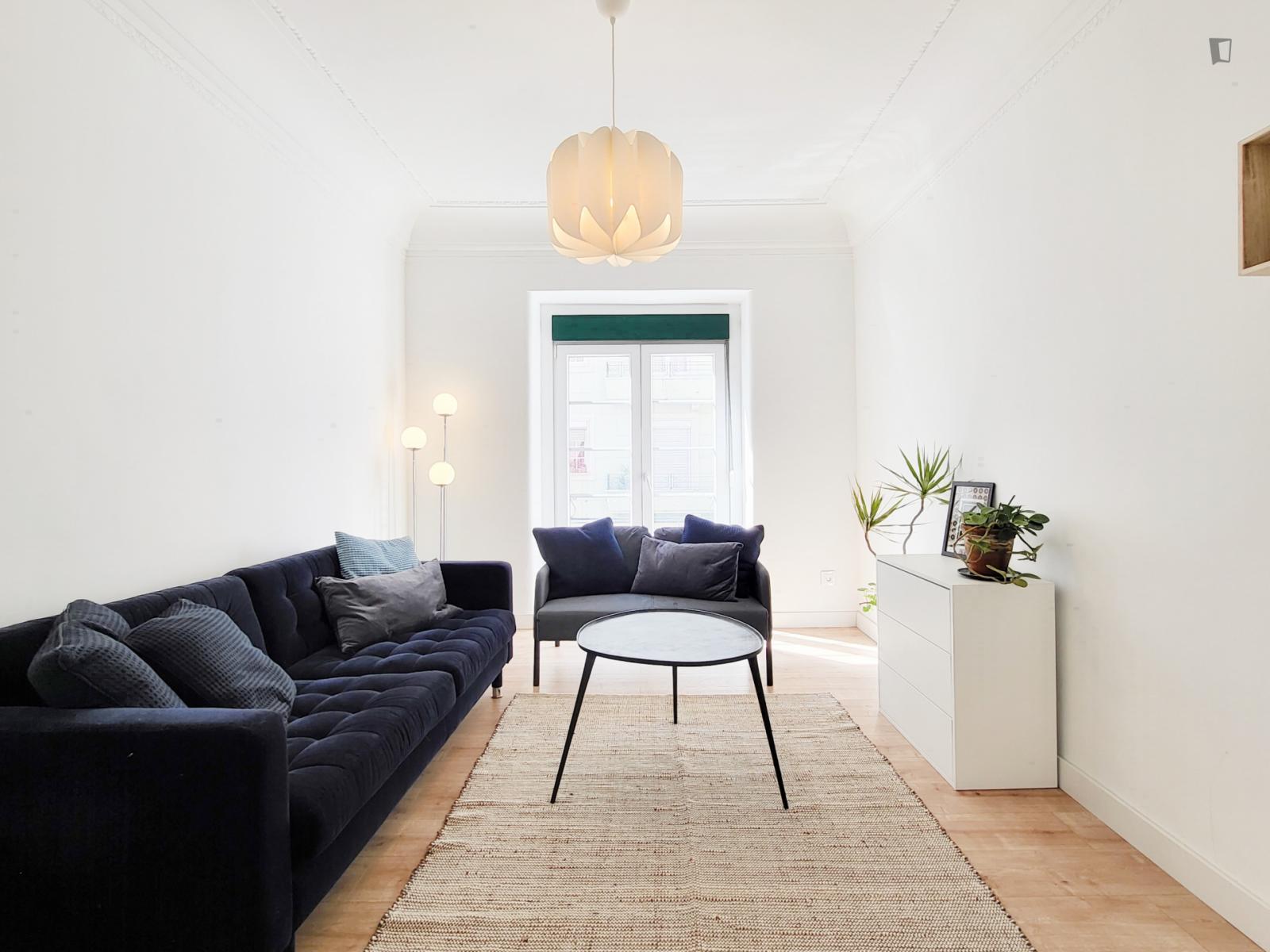  Excellent 2-Bedroom Apartment With Terrace Near Santa Apolónia Train Station  -  Excellent 2-bedroom apartment with terrace near Santa Apolónia train station  - Gallery -  1