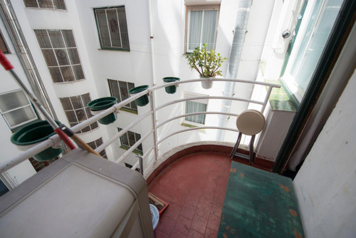 Delightful double bedroom near Pergola del Parque de Doña Casilda - Gallery - 5