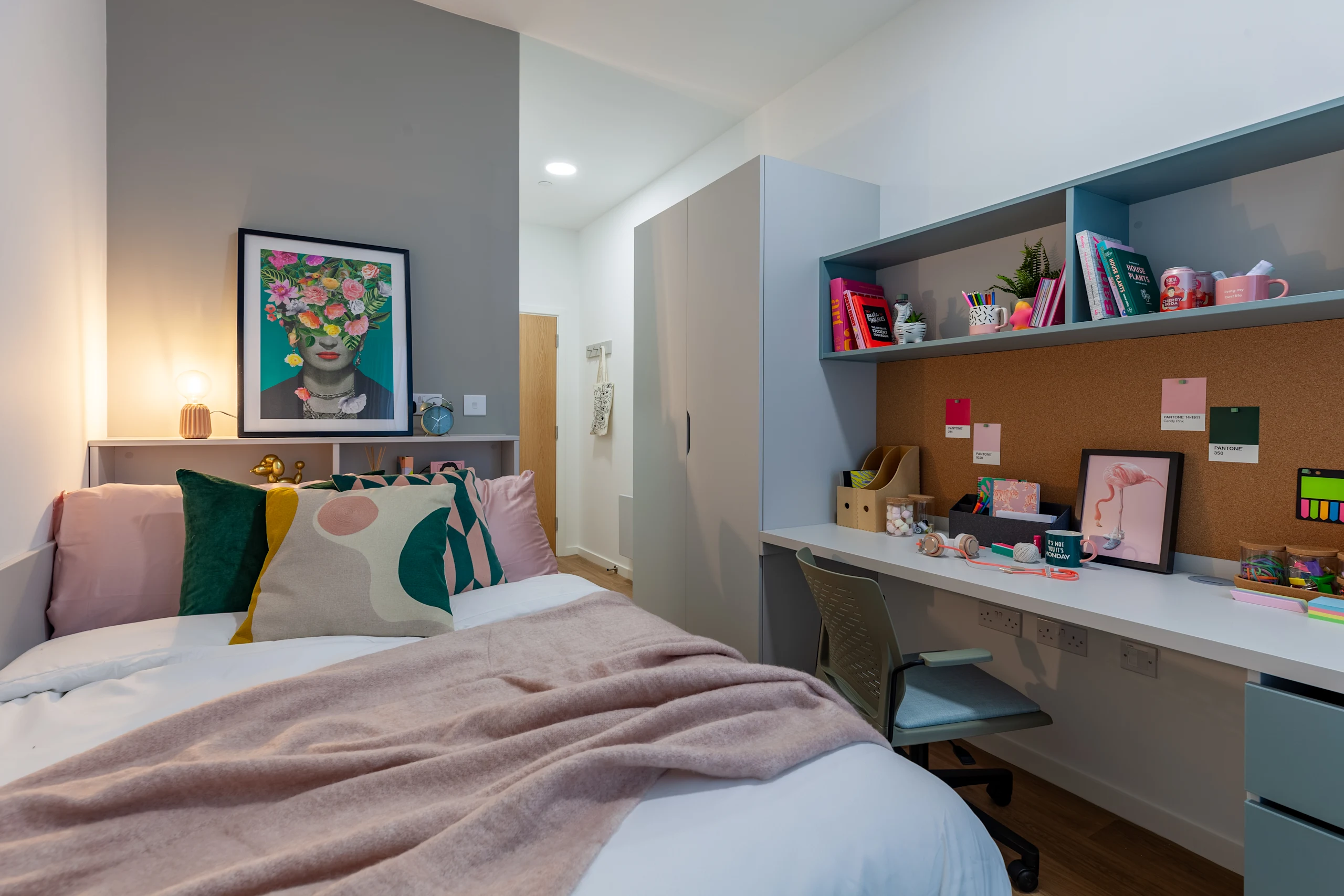  Bronze En-Suite  -  The Waterways  - Gallery -  1