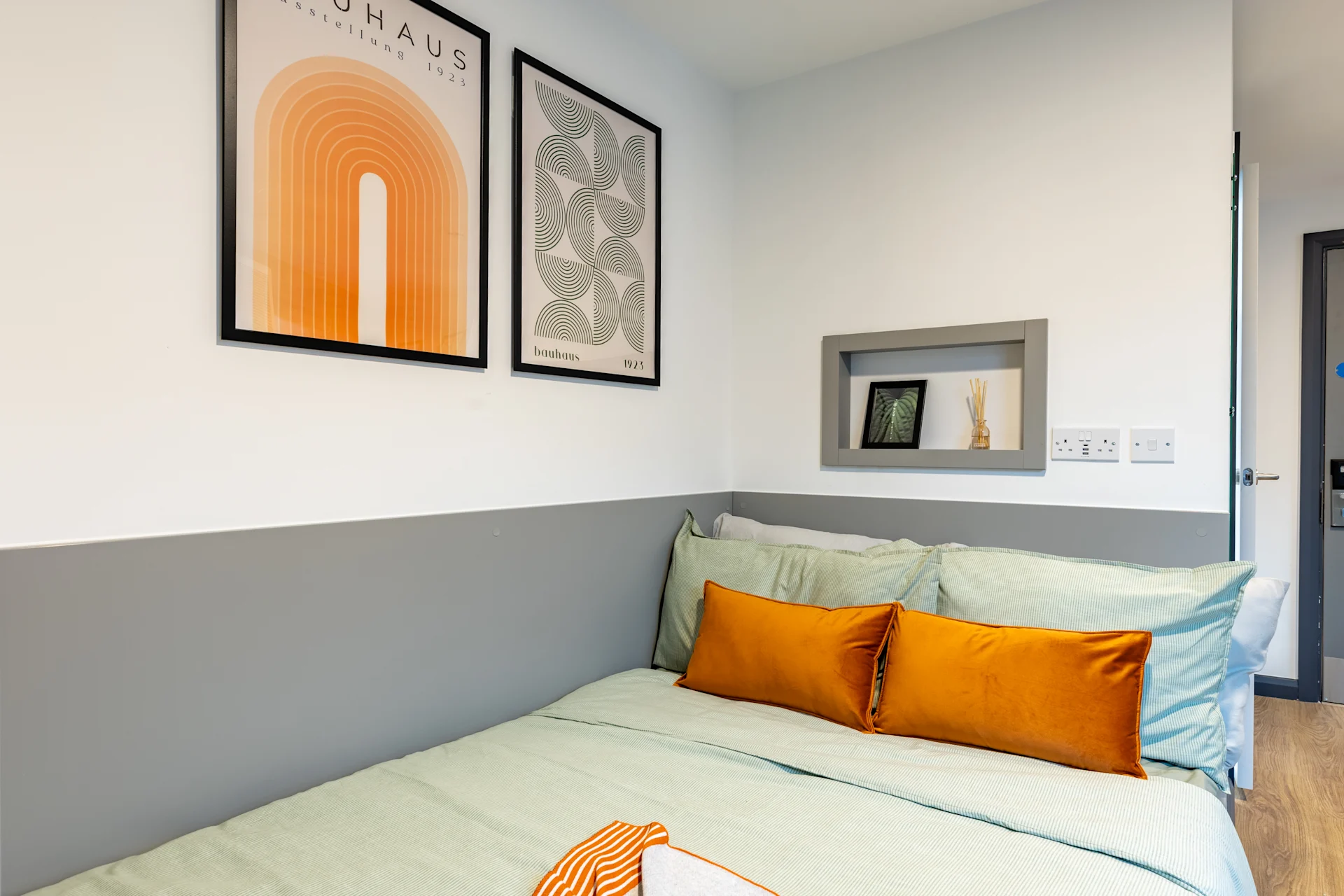  Gold Plus En Suite  -  Winfield Court  - Gallery -  1