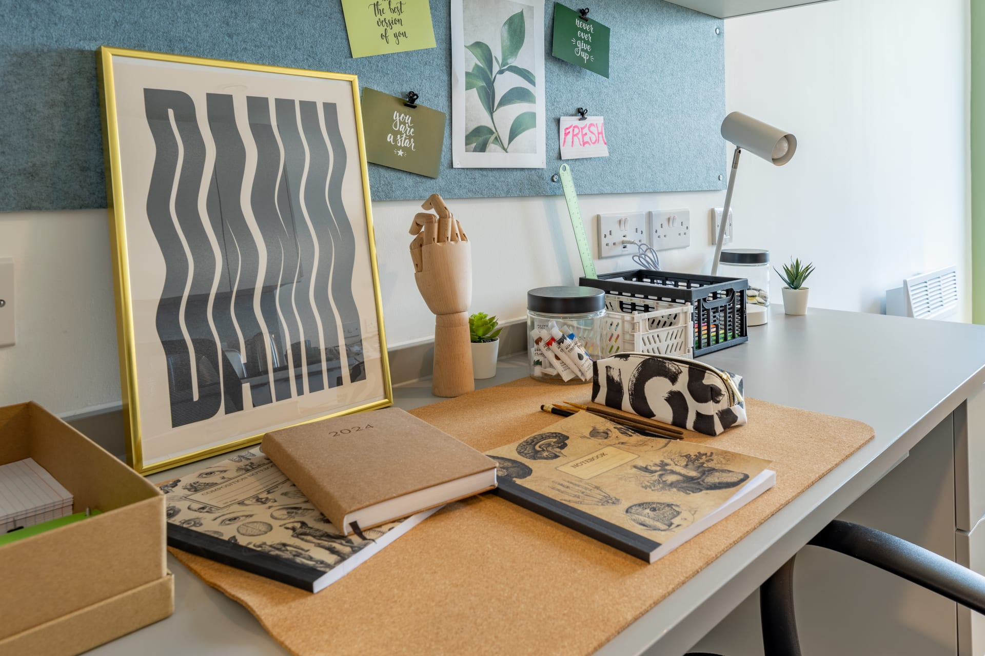 Bronze Studio - Winfield Court - Gallery - 7