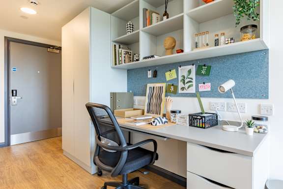 Bronze Studio - Winfield Court - Gallery - 5