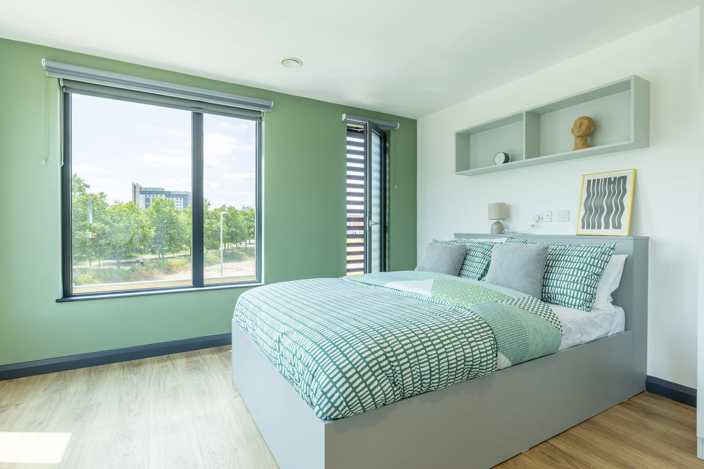  Bronze Plus Studio  -  Winfield Court  - Gallery -  1