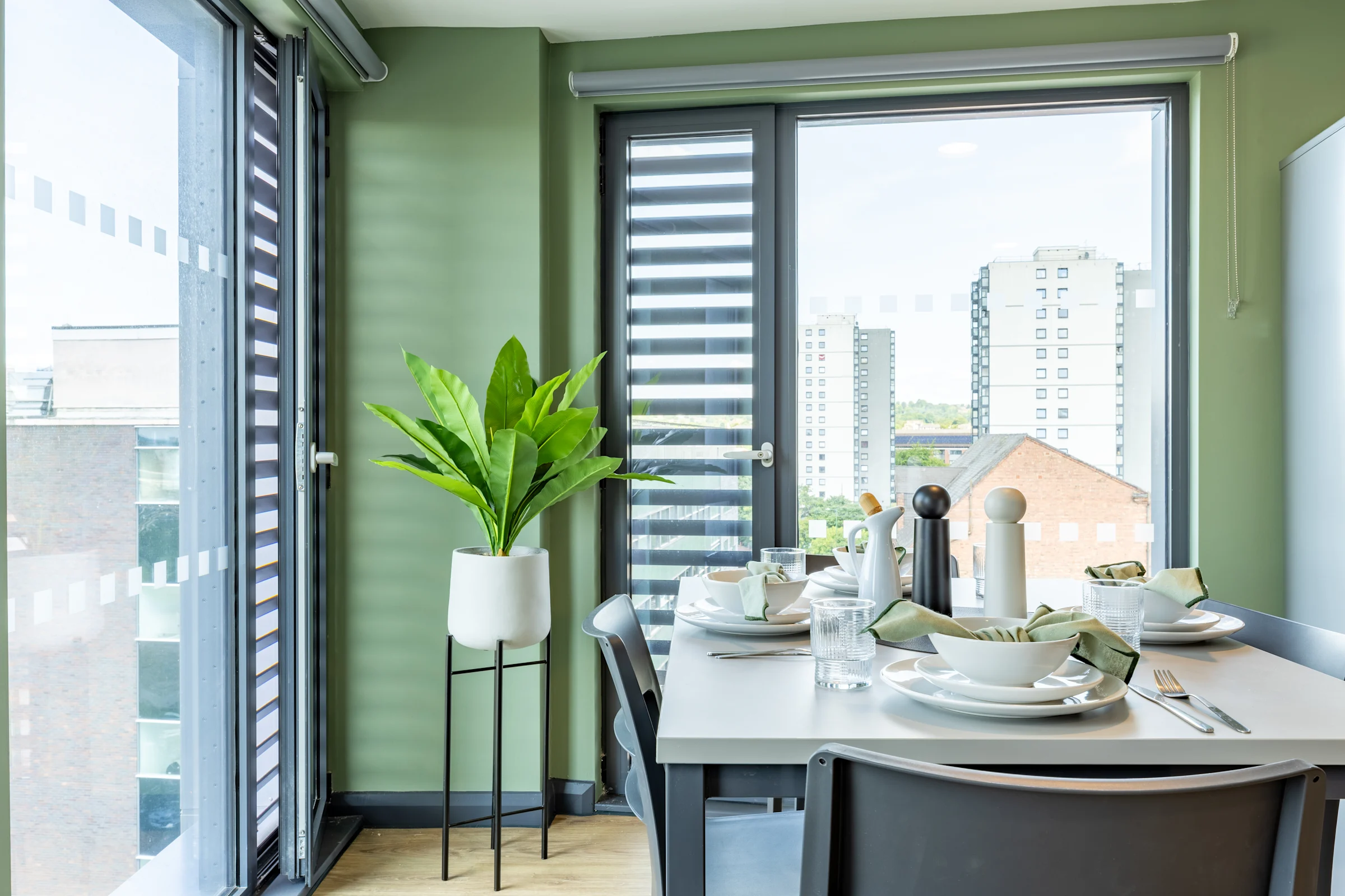  2 Bedroom Apartment  -  Winfield Court  - Gallery -  3