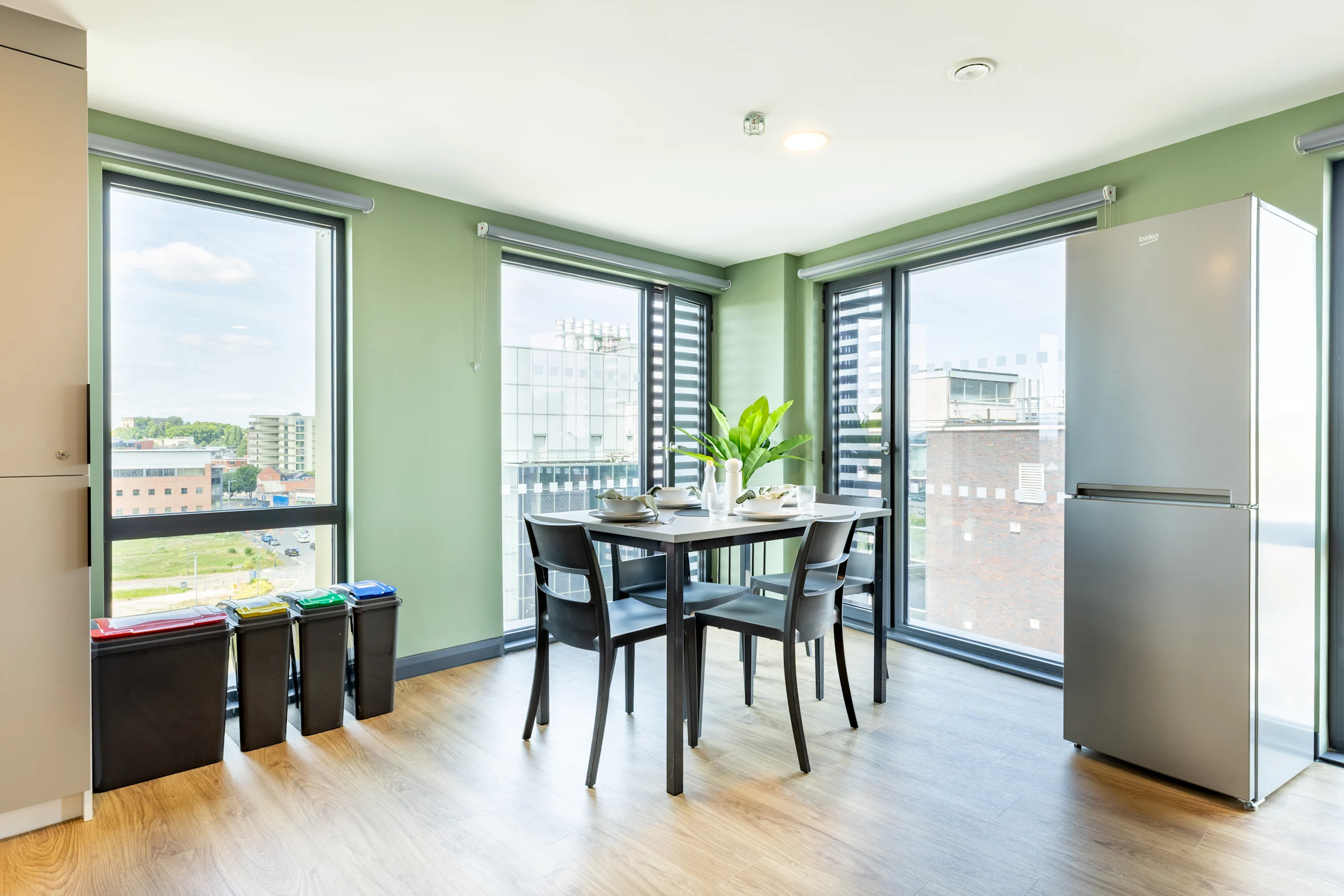 2 Bedroom Apartment - Winfield Court - Gallery - 6