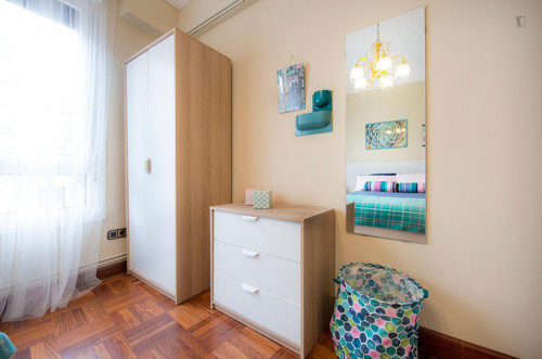 Sublime double bedroom in a student flat, in Indautxu - Gallery - 19