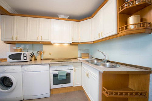 Sublime double bedroom in a student flat, in Indautxu - Gallery - 10
