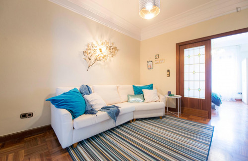 Sublime double bedroom in a student flat, in Indautxu - Gallery - 12