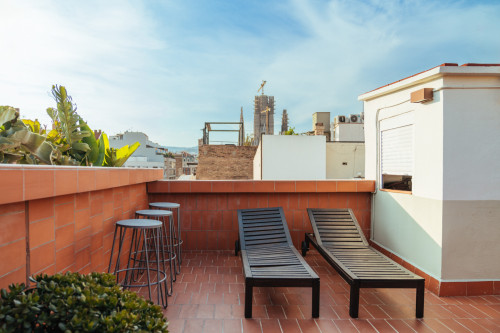 Modern Coliving Community with Private Suites in Vibrant Eixample  - Gallery -  5