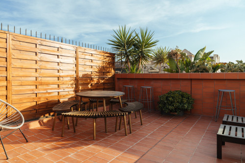 Modern Coliving Community with Private Suites in Vibrant Eixample