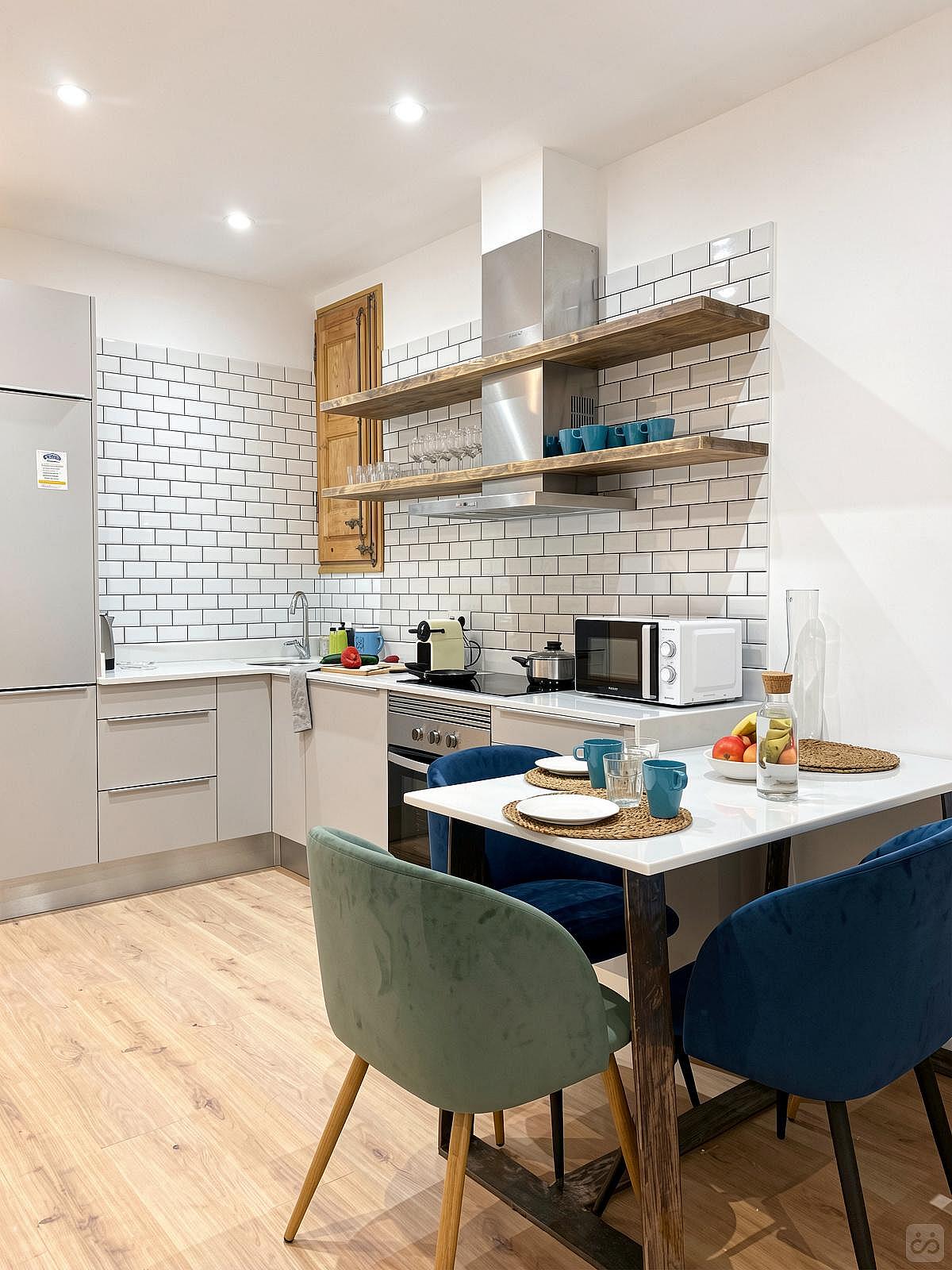  Large Ensuite A - Flat With Private Terrace  -  Modern Coliving Community with Private Suites in Vibrant Eixample  - Gallery -  77
