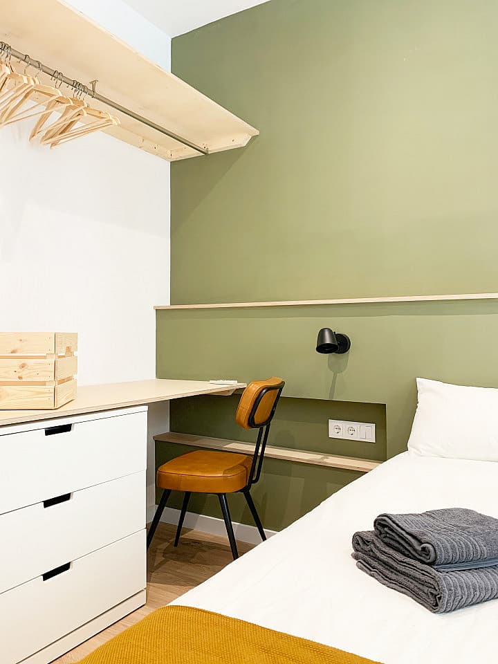 Large Ensuite A - Flat With Private Terrace  -  Modern Coliving Community with Private Suites in Vibrant Eixample  - Gallery -  54