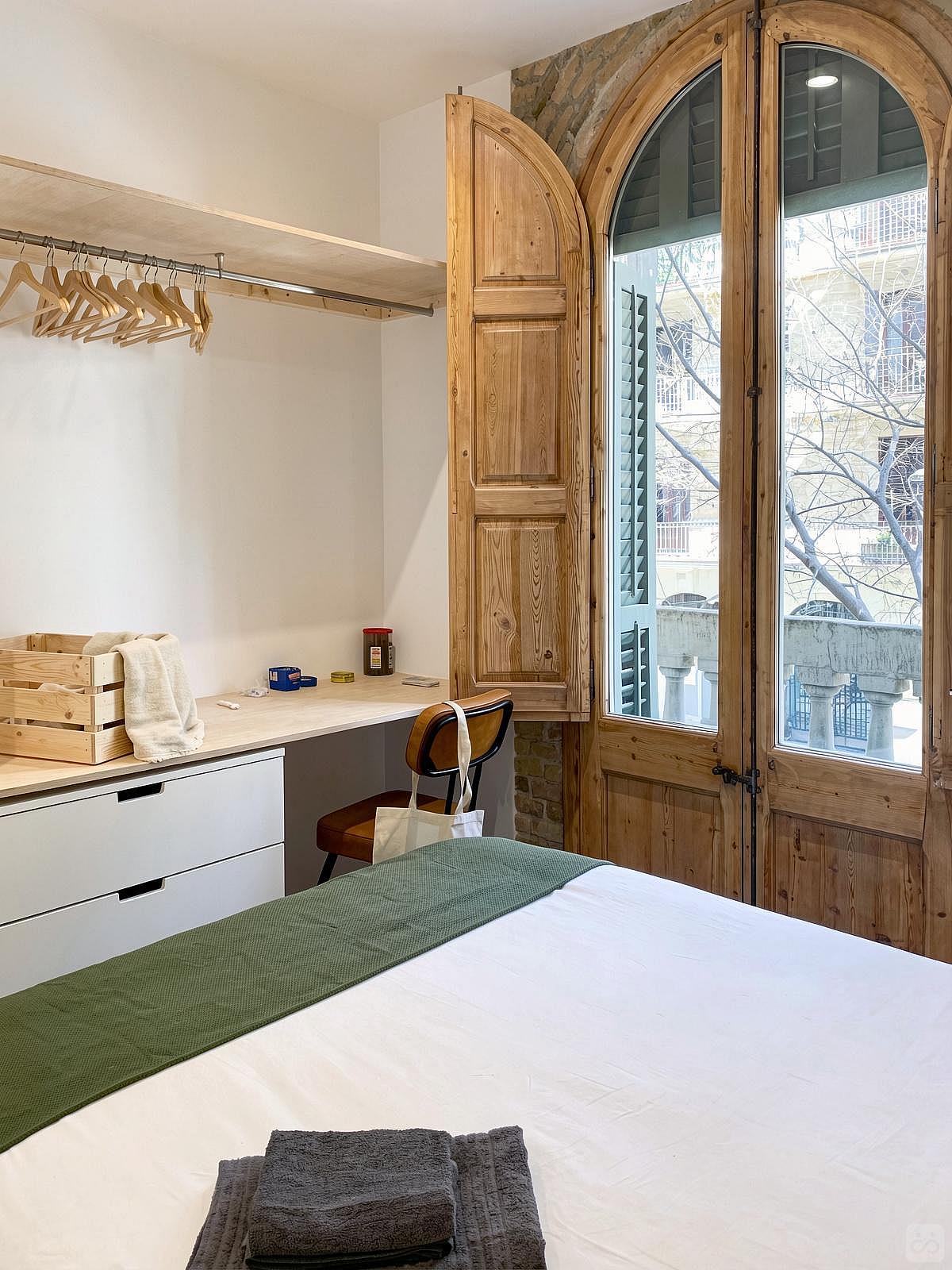  Large Ensuite B - Flat With Private Terrace  -  Modern Coliving Community with Private Suites in Vibrant Eixample  - Gallery -  79