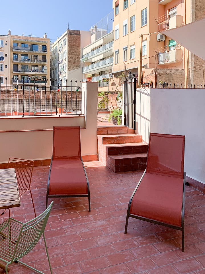  Medium Ensuite Room C - Flat With Private Terrace  -  Modern Coliving Community with Private Suites in Vibrant Eixample  - Gallery -  72