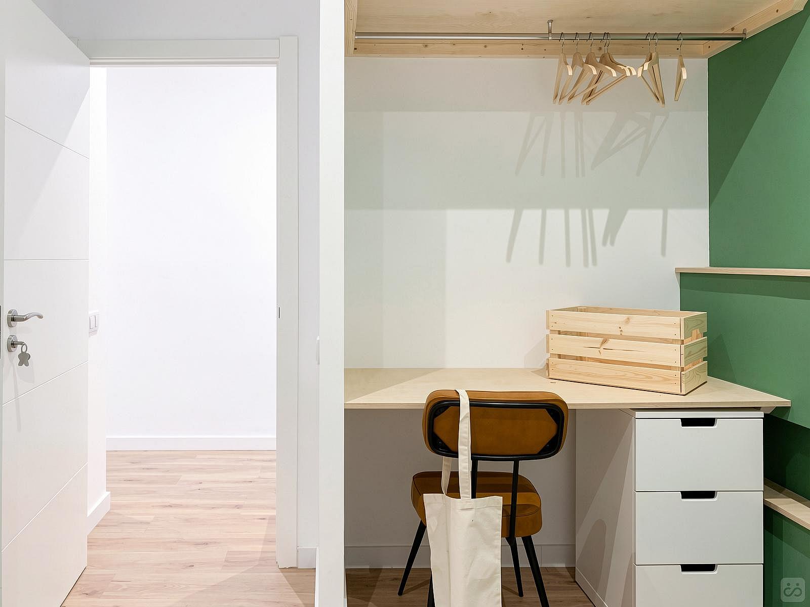  Medium Ensuite Room C - Flat With Private Terrace  -  Modern Coliving Community with Private Suites in Vibrant Eixample  - Gallery -  80