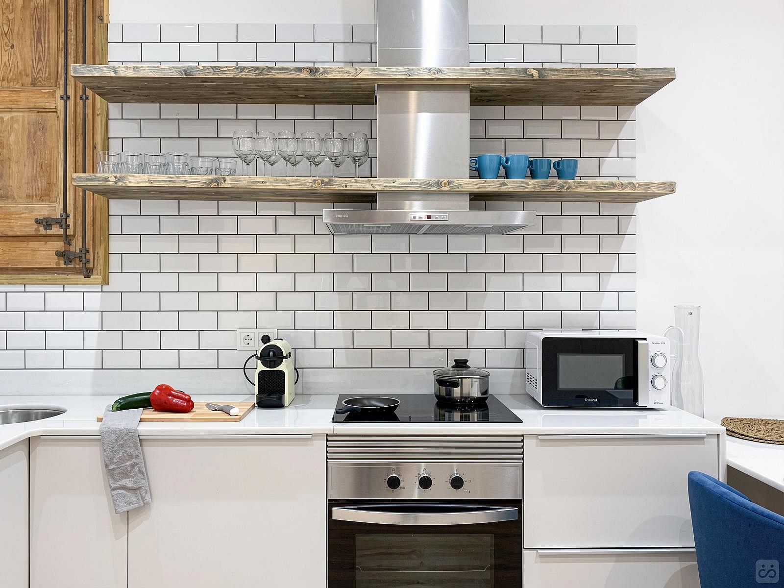  Medium Ensuite Room C - Flat With Private Terrace  -  Modern Coliving Community with Private Suites in Vibrant Eixample  - Gallery -  82