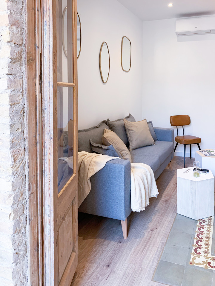  Medium Ensuite Room C - Flat With Private Terrace  -  Modern Coliving Community with Private Suites in Vibrant Eixample  - Gallery -  48