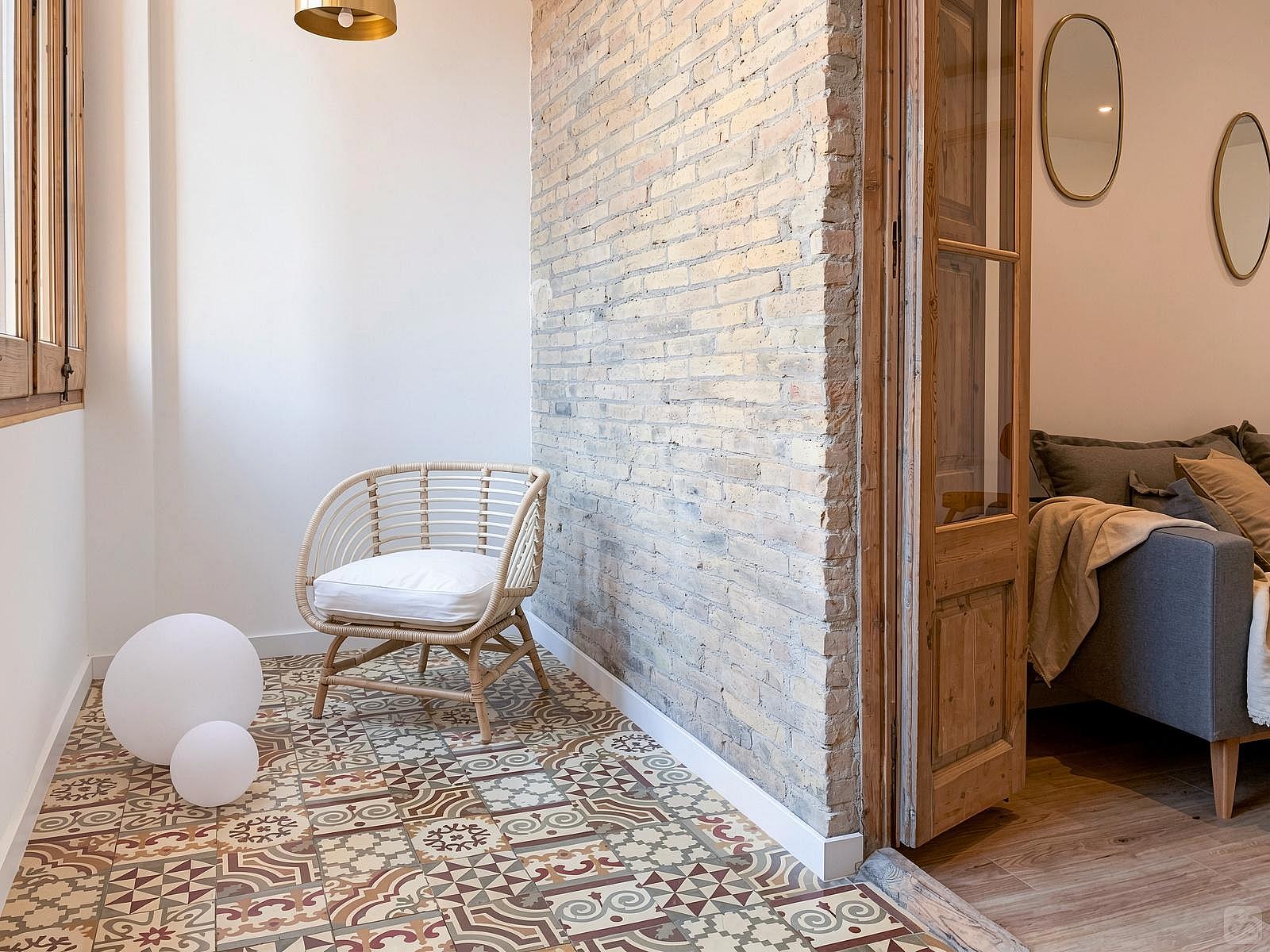  Medium Ensuite Room C - Flat With Private Terrace  -  Modern Coliving Community with Private Suites in Vibrant Eixample  - Gallery -  87