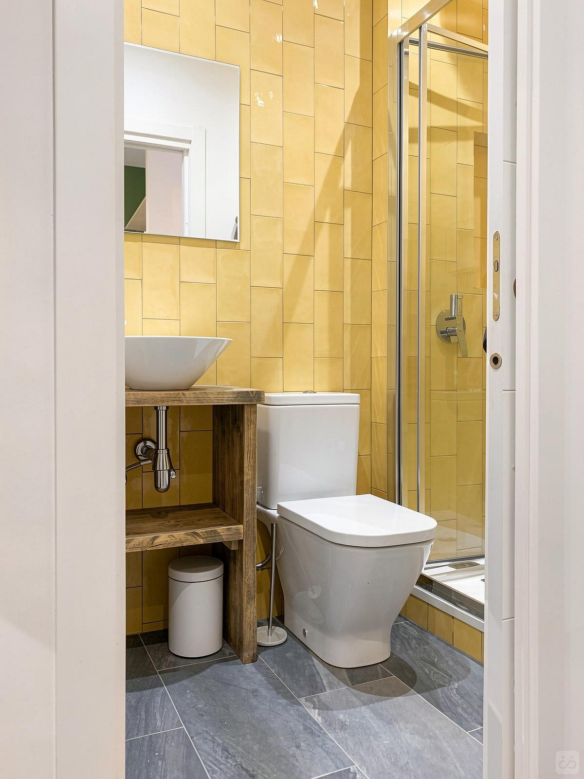  Medium Ensuite Room C - Flat With Private Terrace  -  Modern Coliving Community with Private Suites in Vibrant Eixample  - Gallery -  95