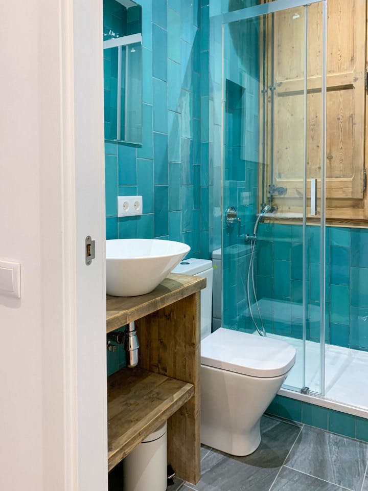  Single Room With Private Bathroom D - Flat With Private Terrace  -  Modern Coliving Community with Private Suites in Vibrant Eixample  - Gallery -  37