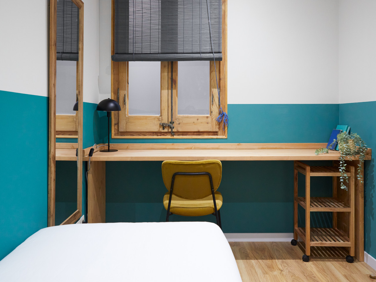  Single Room With Shared Bathroom A  -  Modern Coliving Community with Private Suites in Vibrant Eixample  - Gallery -  34