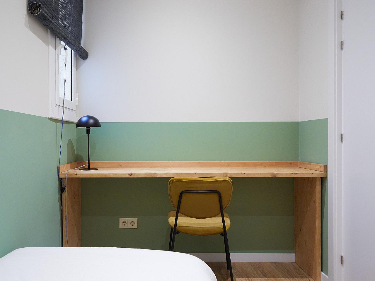  Single Room With Shared Bathroom B  -  Modern Coliving Community with Private Suites in Vibrant Eixample  - Gallery -  42