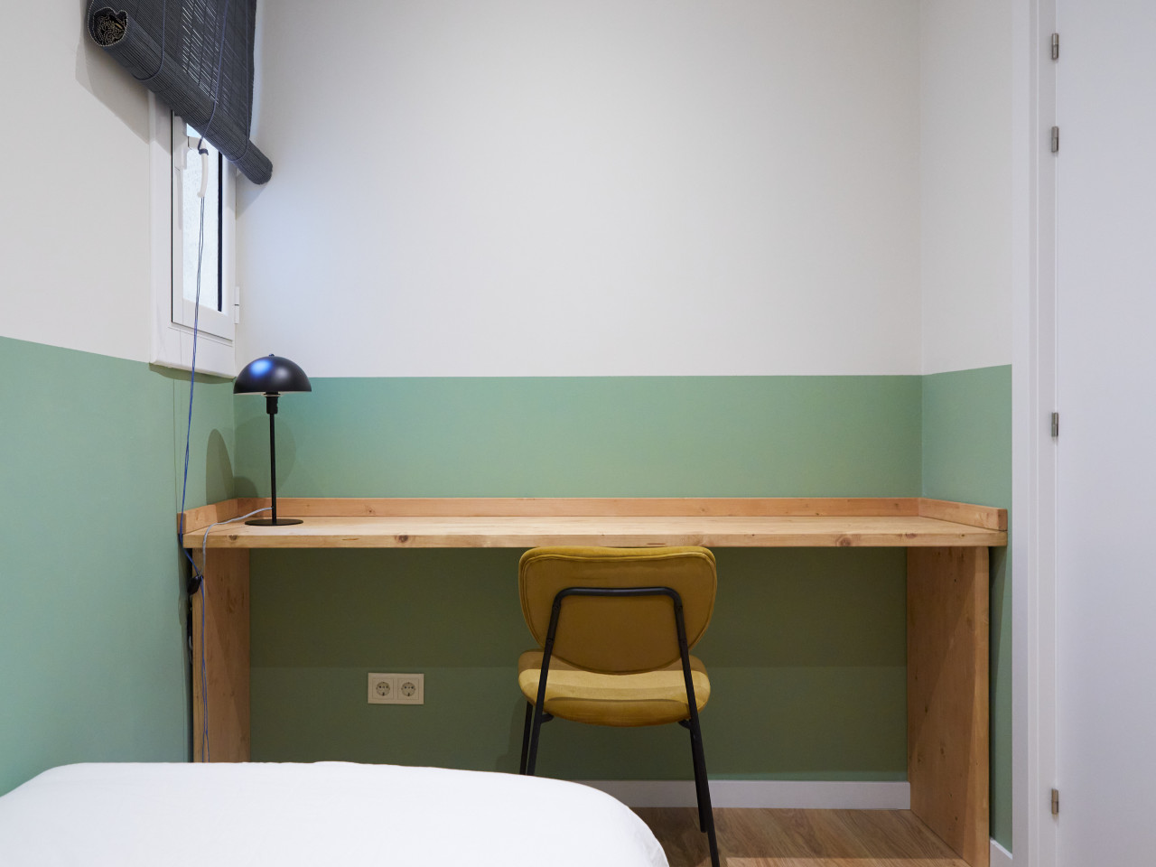  Single Room With Shared Bathroom B  -  Modern Coliving Community with Private Suites in Vibrant Eixample  - Gallery -  29