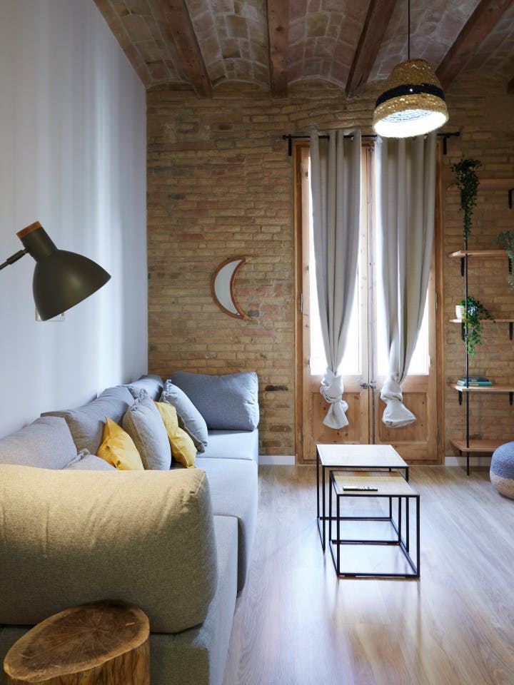  Single Room With Shared Bathroom B  -  Modern Coliving Community with Private Suites in Vibrant Eixample  - Gallery -  7