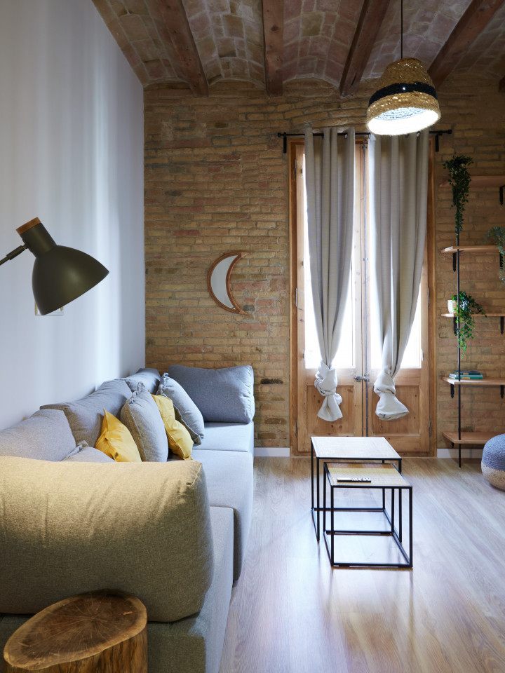  Medium Ensuite Room C  -  Modern Coliving Community with Private Suites in Vibrant Eixample  - Gallery -  51