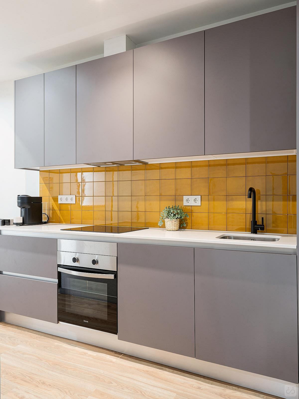  Medium Ensuite Room C  -  Modern Coliving Community with Private Suites in Vibrant Eixample  - Gallery -  86