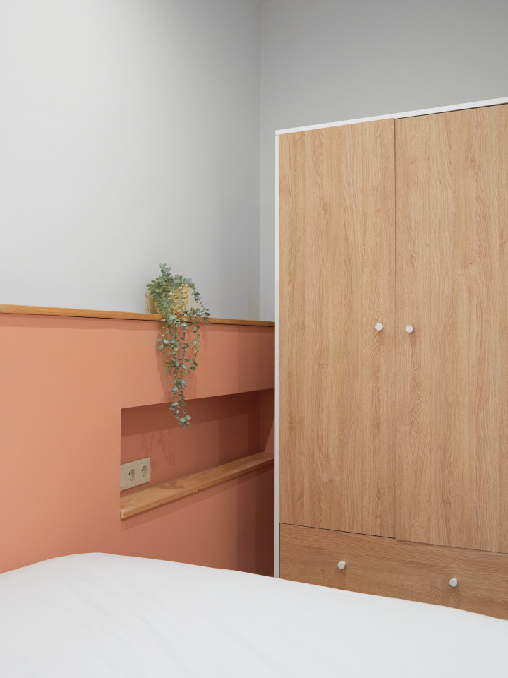  Medium Ensuite Room C  -  Modern Coliving Community with Private Suites in Vibrant Eixample  - Gallery -  41