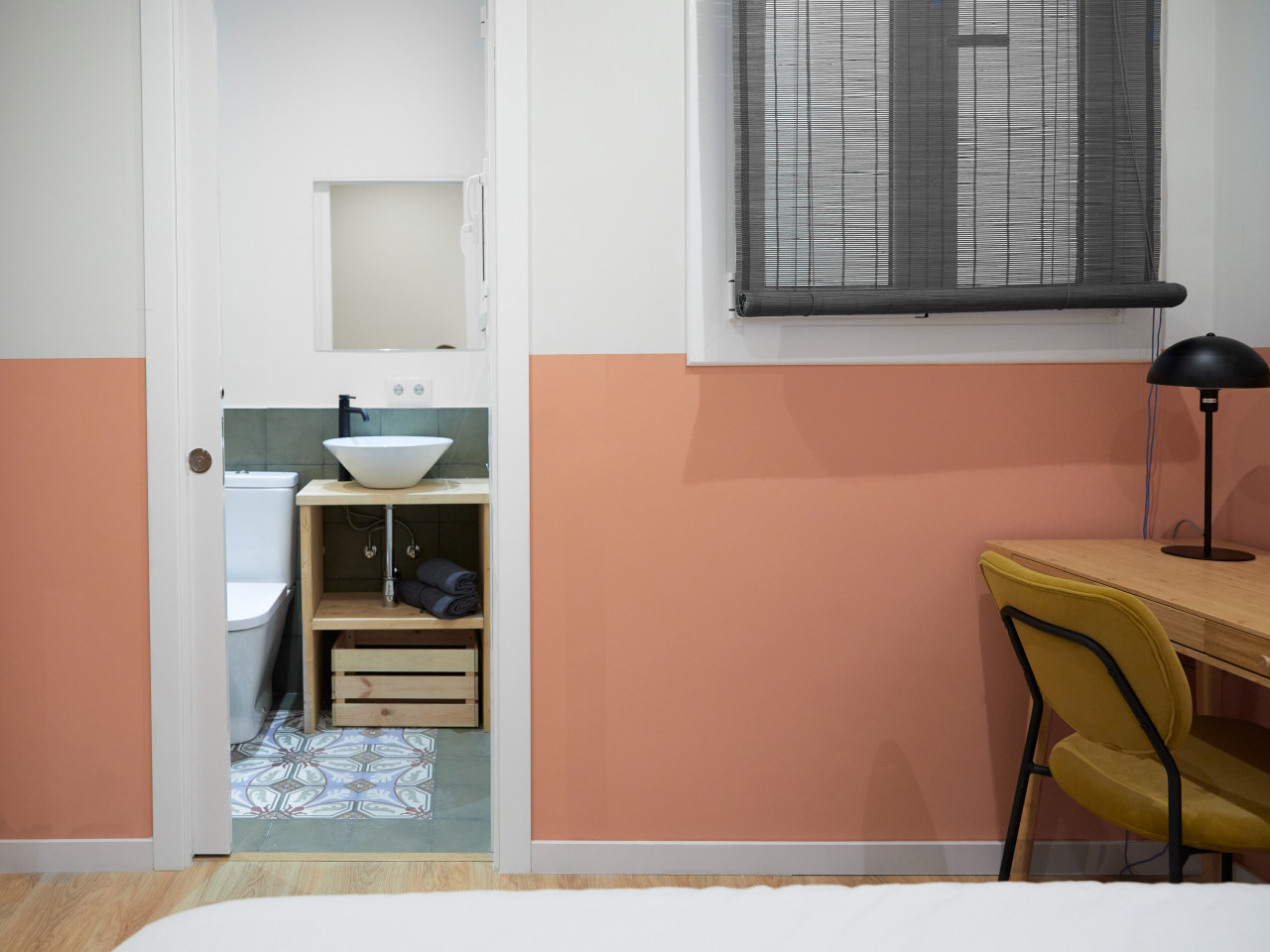  Medium Ensuite Room C  -  Modern Coliving Community with Private Suites in Vibrant Eixample  - Gallery -  43