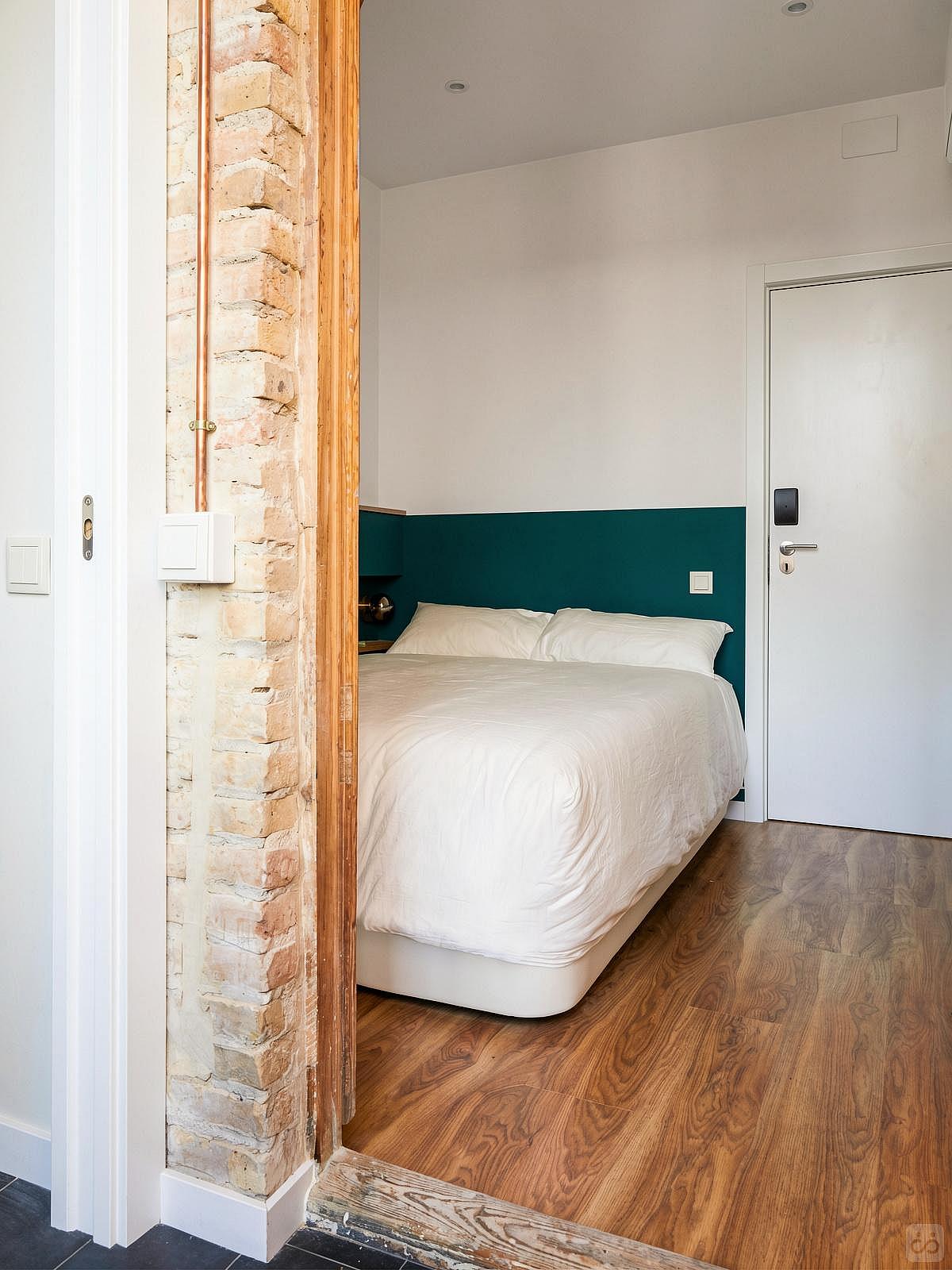  Large Ensuite Room D  -  Modern Coliving Community with Private Suites in Vibrant Eixample  - Gallery -  73
