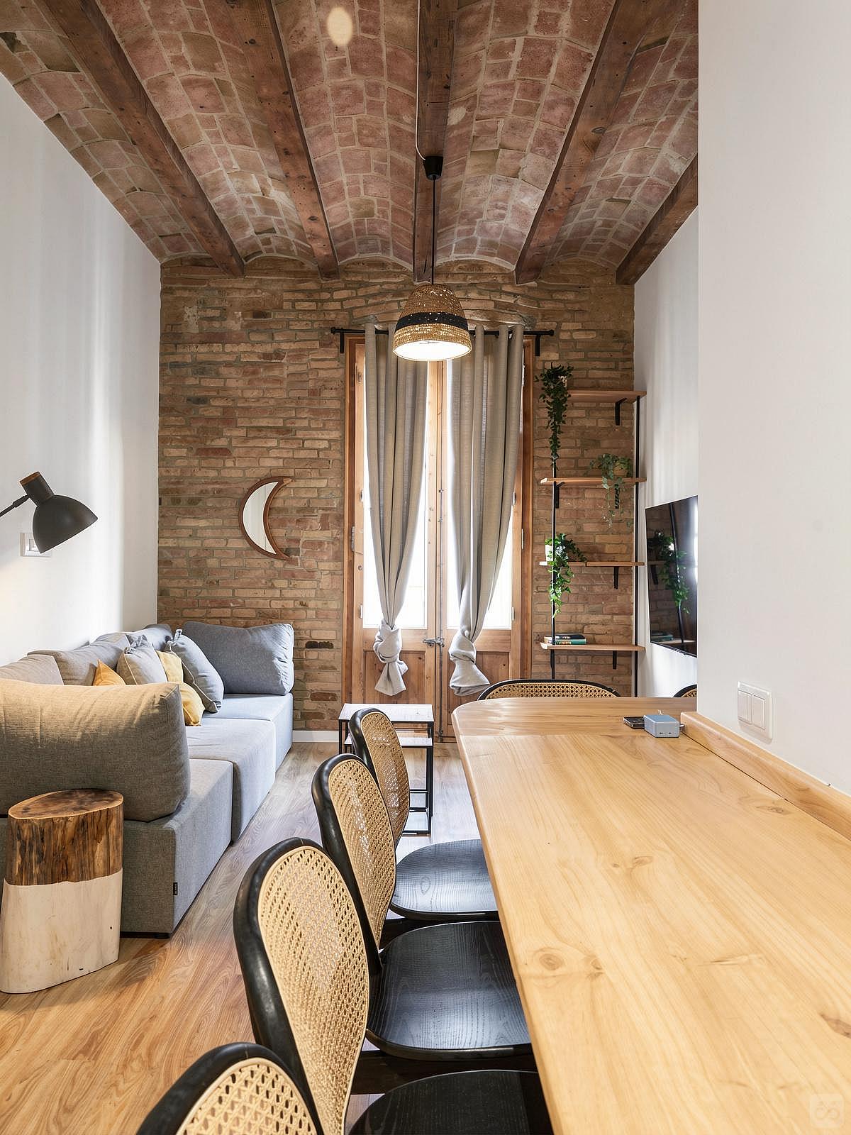  Large Ensuite Room D  -  Modern Coliving Community with Private Suites in Vibrant Eixample  - Gallery -  78