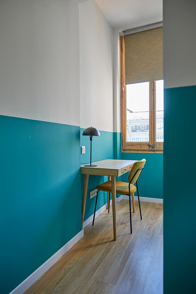 Large Ensuite Room E  -  Modern Coliving Community with Private Suites in Vibrant Eixample  - Gallery -  58