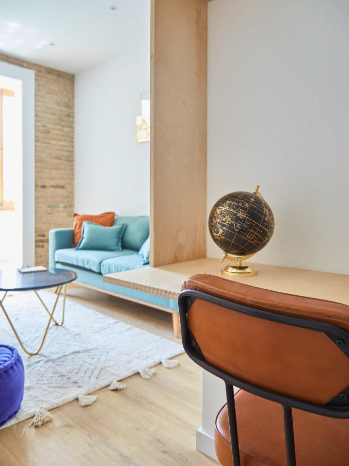  Large Ensuite Room 3A  -  Modern Coliving Community with Private Suites in Vibrant Eixample  - Gallery -  22