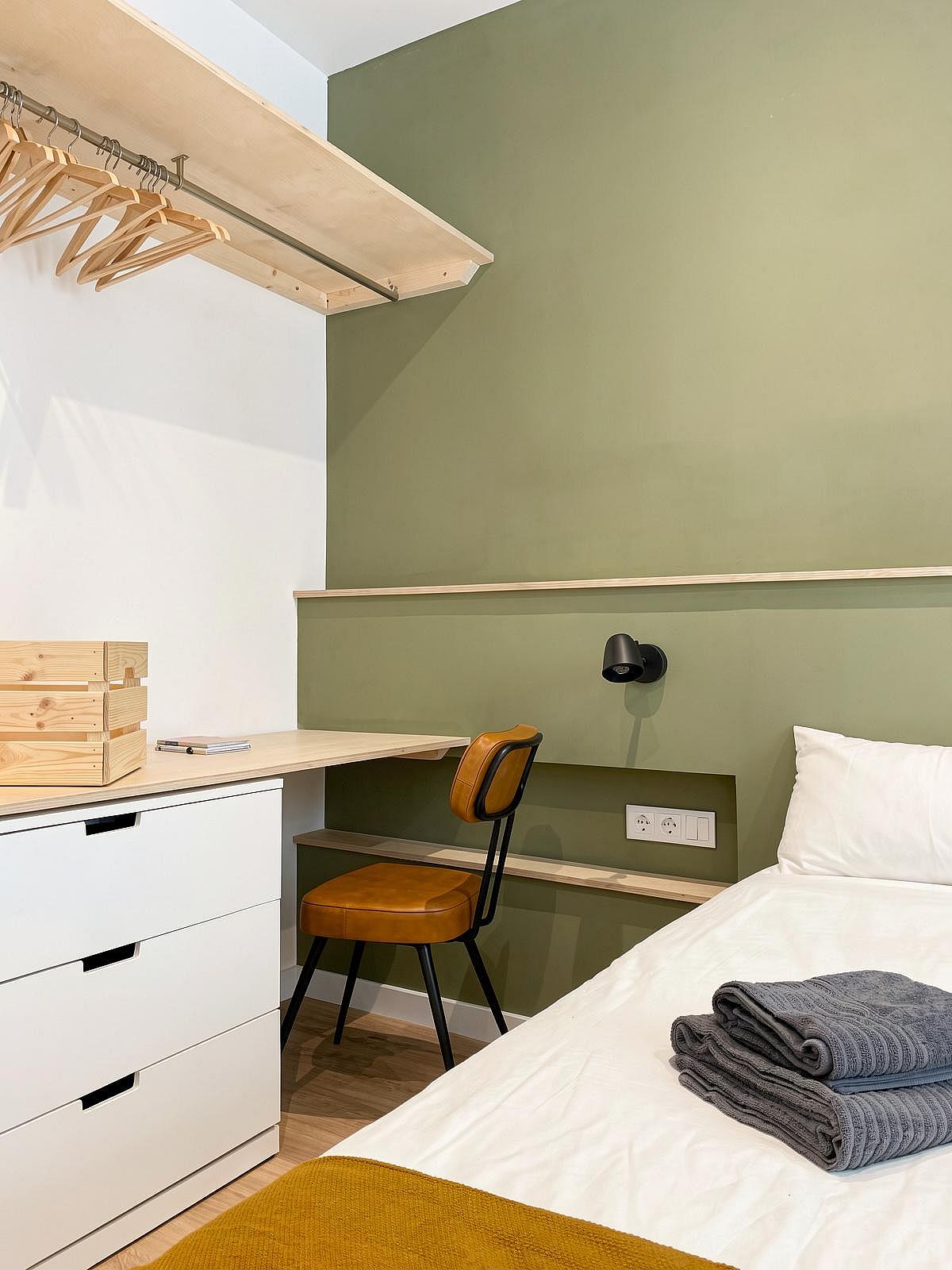  Large Ensuite Room 3A  -  Modern Coliving Community with Private Suites in Vibrant Eixample  - Gallery -  60