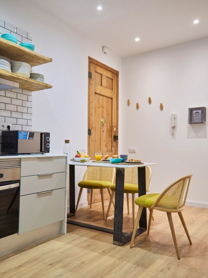  Single Room With Private Bathroom 3D  -  Modern Coliving Community with Private Suites in Vibrant Eixample  - Gallery -  29
