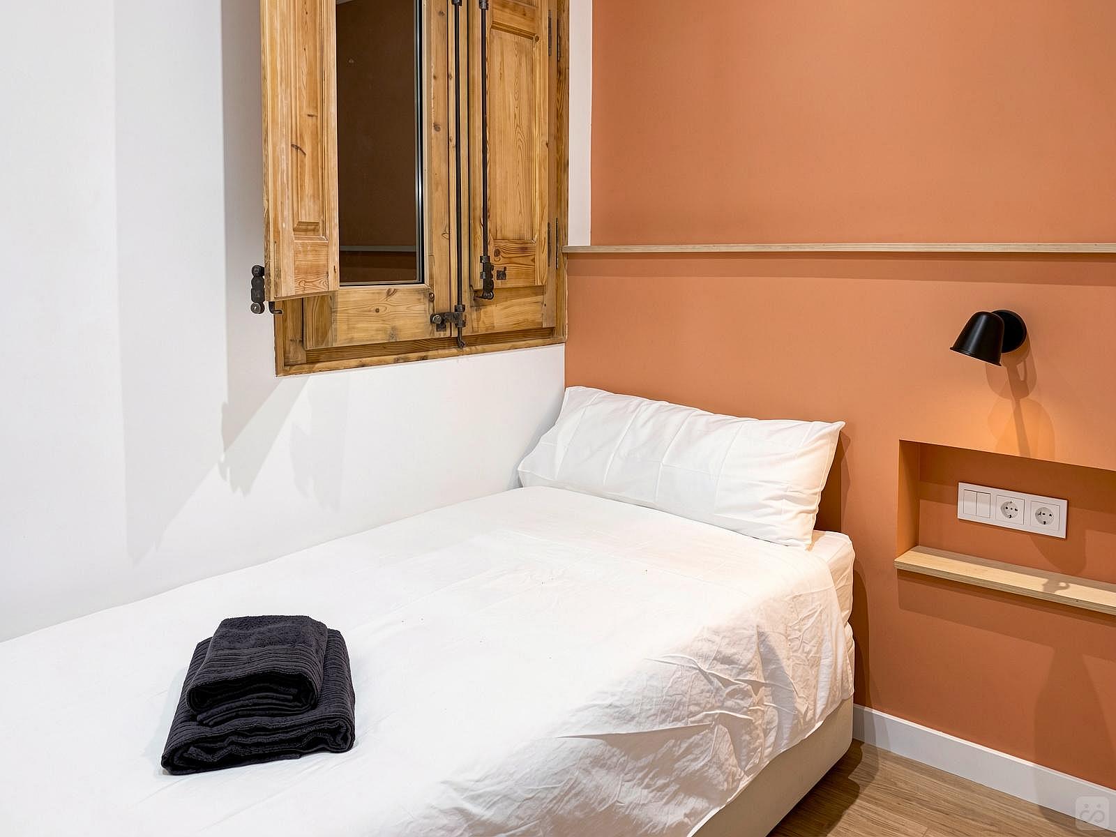  Single Room With Private Bathroom 3D  -  Modern Coliving Community with Private Suites in Vibrant Eixample  - Gallery -  55