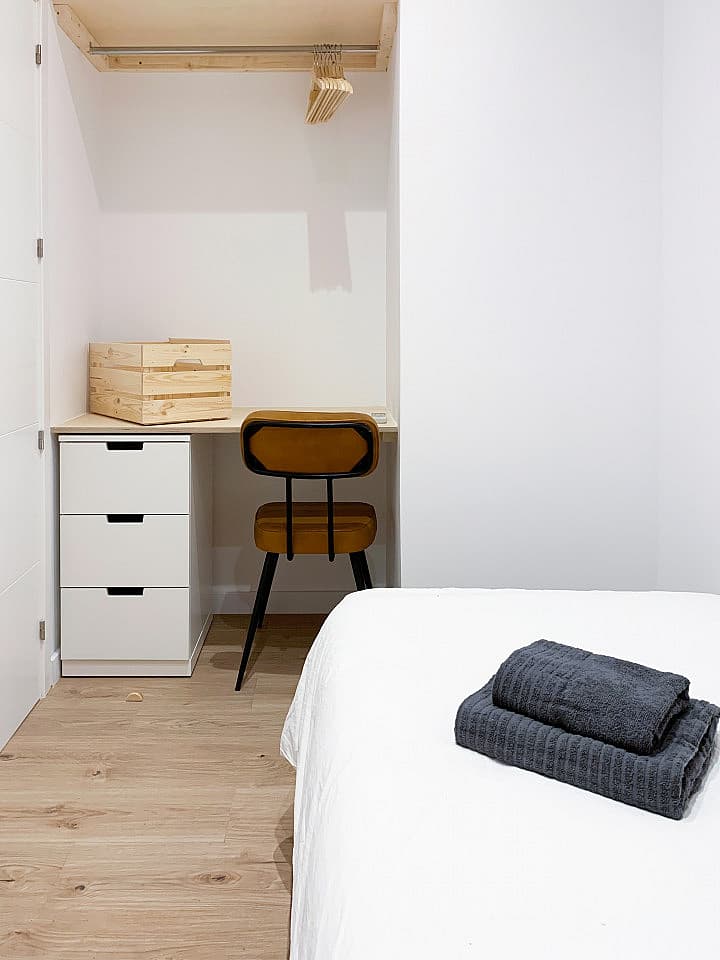  Single Room With Private Bathroom 3D  -  Modern Coliving Community with Private Suites in Vibrant Eixample  - Gallery -  52