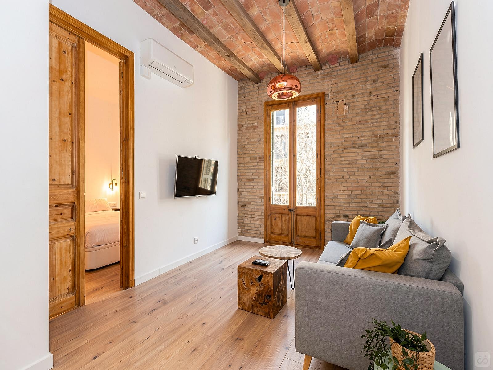  Double Ensuite Bedroom With Balcony 1A  -  Modern Coliving Community with Private Suites in Vibrant Eixample  - Gallery -  53
