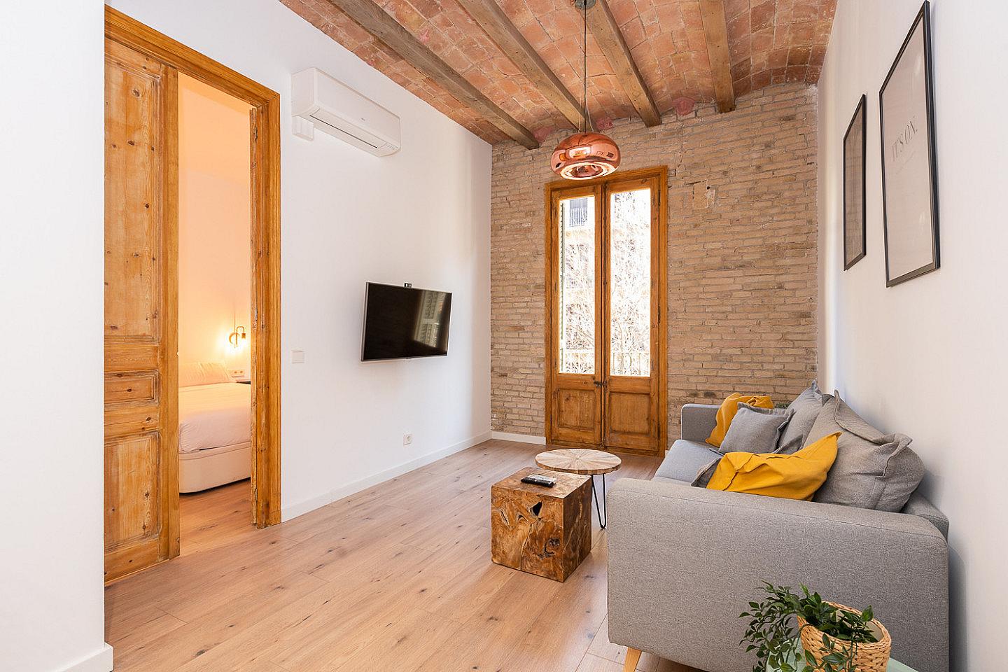  Double Ensuite Bedroom With Balcony 1A  -  Modern Coliving Community with Private Suites in Vibrant Eixample  - Gallery -  42