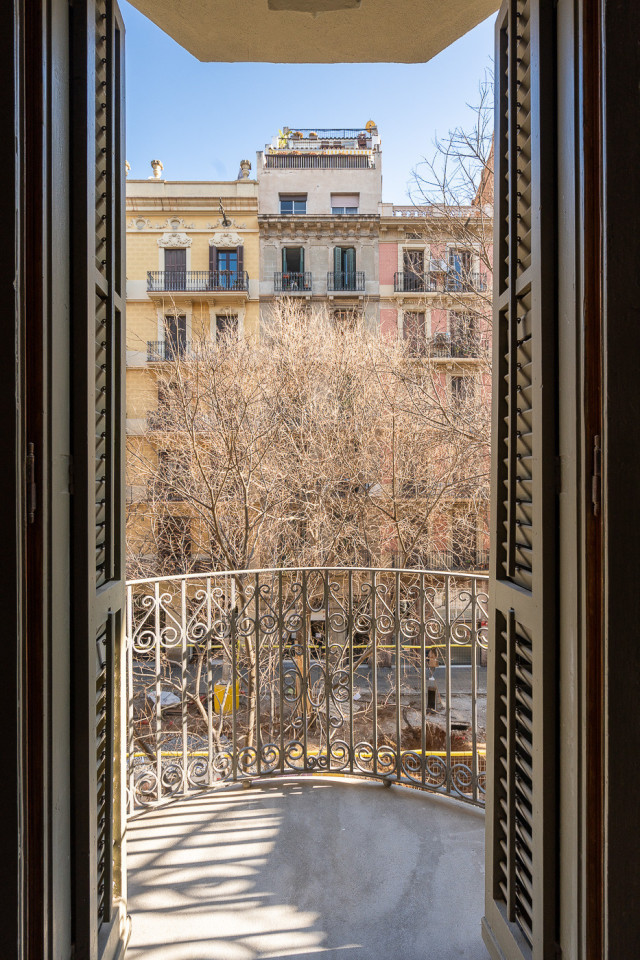  Double Ensuite Bedroom 1B  -  Modern Coliving Community with Private Suites in Vibrant Eixample  - Gallery -  29