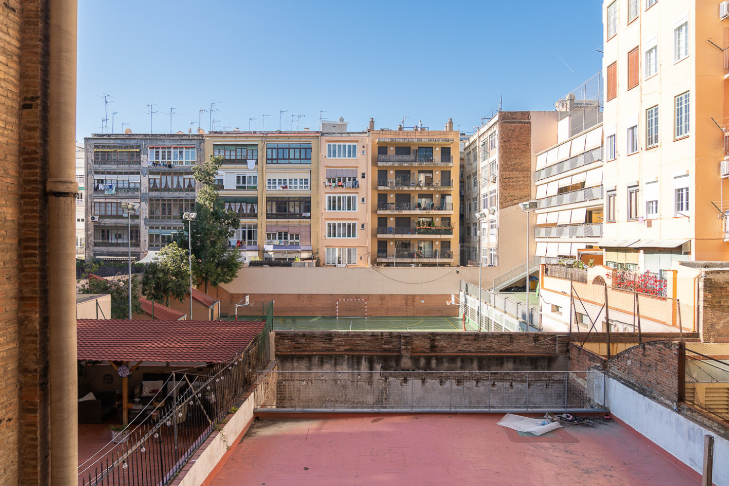  Double Ensuite Bedroom With Gallery 1C  -  Modern Coliving Community with Private Suites in Vibrant Eixample  - Gallery -  34